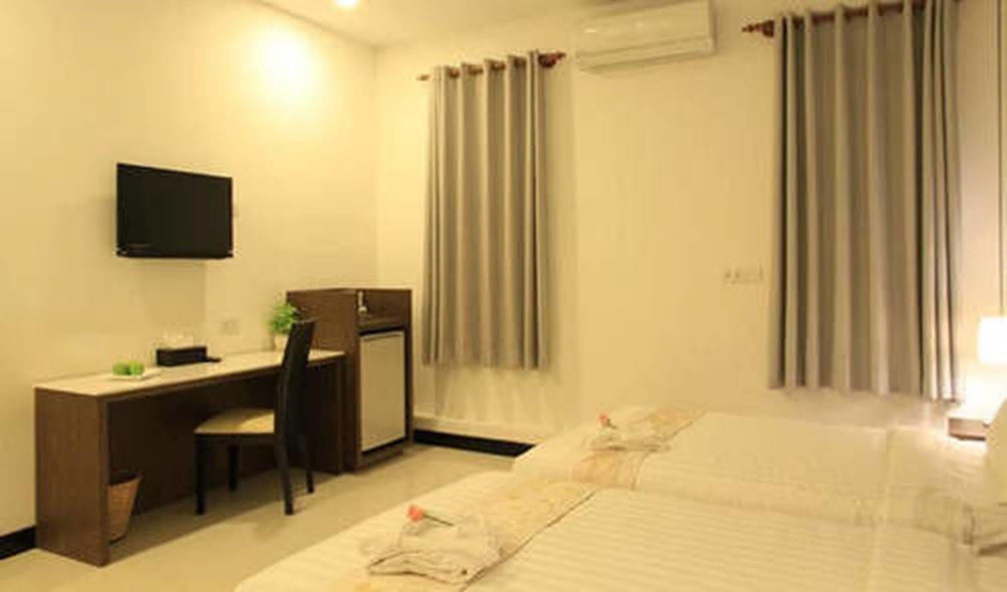Asiban Quay Boutique Hotel Phnom Penh Exterior foto